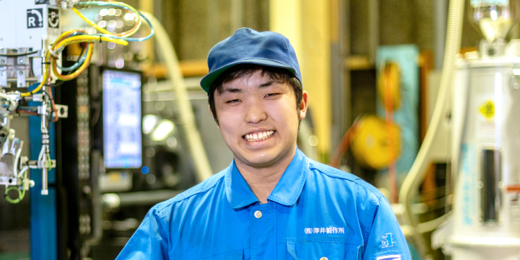 先輩社員イメージ